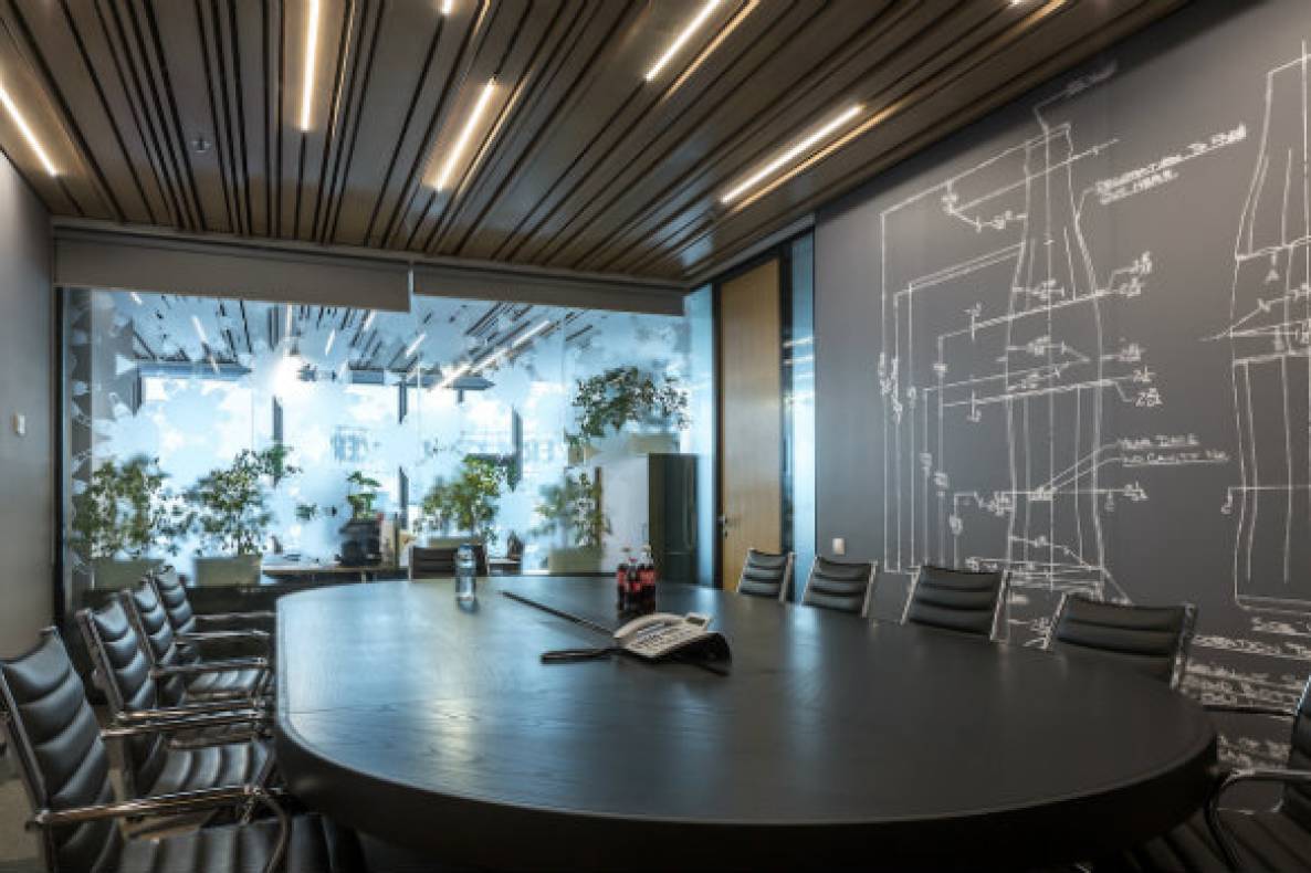 Photos of offices in the Gulliver Business Center image-3