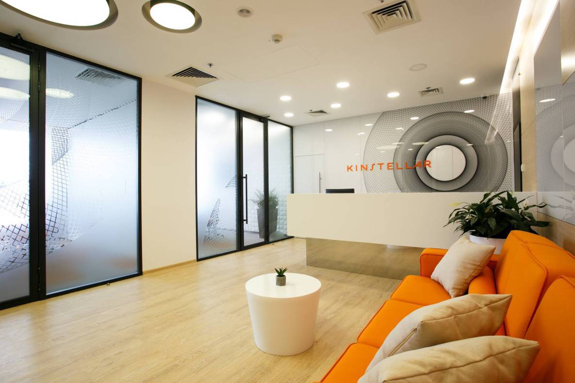 Photos of offices in the Gulliver Business Center image-7