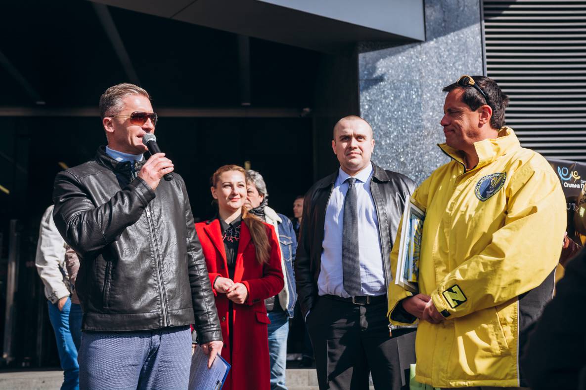 Відкриття зірок ДАР'Ї БІЛОДІД, ЛАРИСІ СОЛОВЙОВІЙ І ЮЛІЇ ЛЕВЧЕНКО image-49 Відкриття зірок ДАР'Ї БІЛОДІД, ЛАРИСІ СОЛОВЙОВІЙ І ЮЛІЇ ЛЕВЧЕНКО image-49