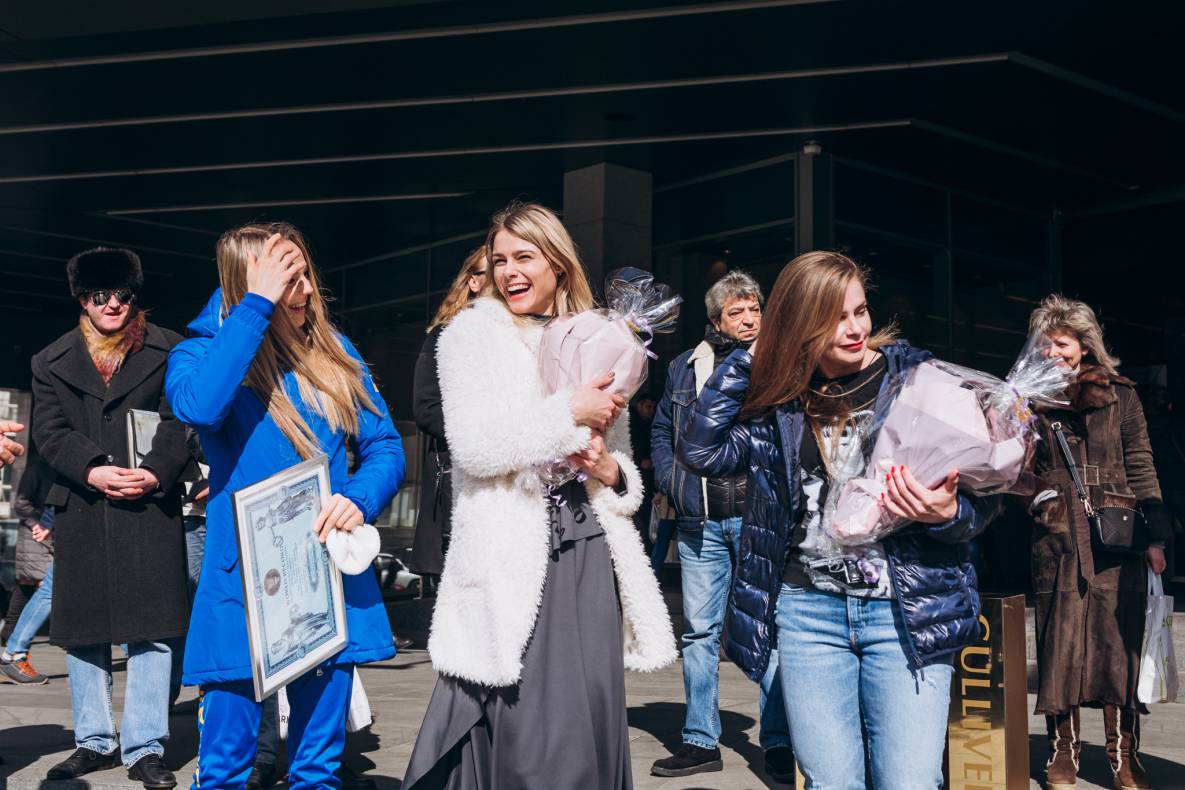 Відкриття зірок ДАР'Ї БІЛОДІД, ЛАРИСІ СОЛОВЙОВІЙ І ЮЛІЇ ЛЕВЧЕНКО image-71 Відкриття зірок ДАР'Ї БІЛОДІД, ЛАРИСІ СОЛОВЙОВІЙ І ЮЛІЇ ЛЕВЧЕНКО image-71