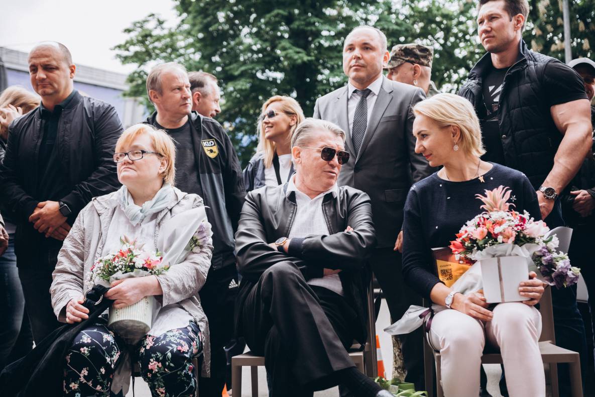 Відкриття зірок Олегу Блохіну, Олені Підгрушній та зірки пам'яті Валерію Лобановському image-62 Відкриття зірок Олегу Блохіну, Олені Підгрушній та зірки пам'яті Валерію Лобановському image-62