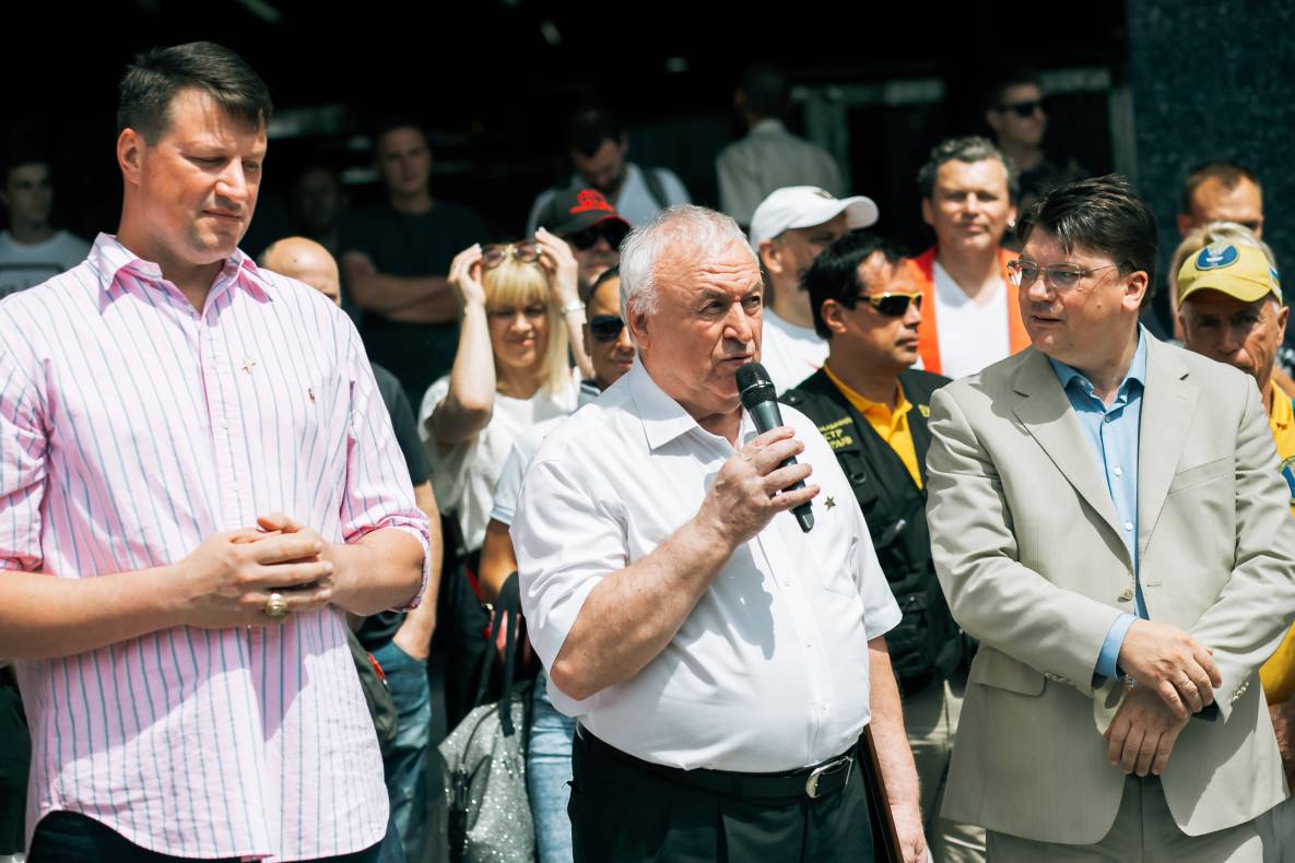 Відкриття зірок українським спортсменам Яні Клочковій, Станіславу Медведенку, Михайлу Романчуку та Валерію Борзову image-34 Відкриття зірок українським спортсменам Яні Клочковій, Станіславу Медведенку, Михайлу Романчуку та Валерію Борзову image-34