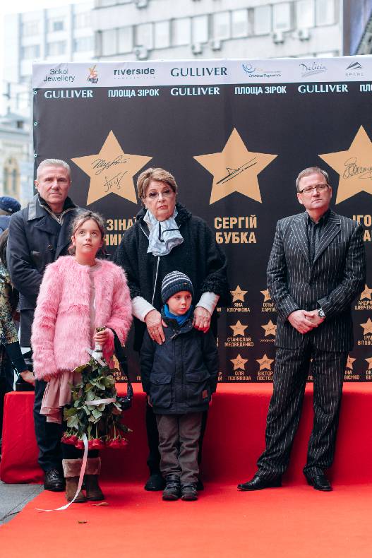 Відкриття зірок Сергію Бубці, Ігору Беланову та Ігору і Зінаїді Турчиним. image-12 Відкриття зірок Сергію Бубці, Ігору Беланову та Ігору і Зінаїді Турчиним. image-12