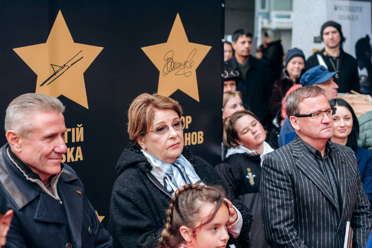 Відкриття зірок Сергію Бубці, Ігору Беланову та Ігору і Зінаїді Турчиним. image-37 Відкриття зірок Сергію Бубці, Ігору Беланову та Ігору і Зінаїді Турчиним. image-37