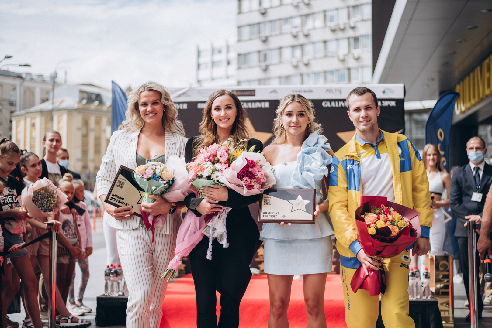 Відкриття зірок Анні Різатдіновій, Ігорю Цвєтову, Наталії Добринській та Анджелиці Терлюзі image-75 Відкриття зірок Анні Різатдіновій, Ігорю Цвєтову, Наталії Добринській та Анджелиці Терлюзі image-75