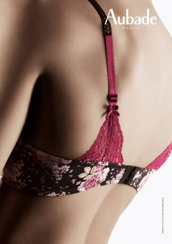 IN THE FATE OF THE WOMAN image-8