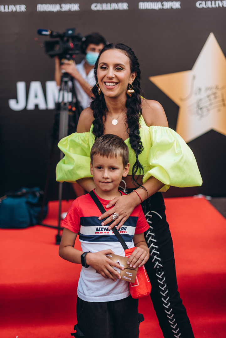 Відкриття зірки JAMALA image-7 Відкриття зірки JAMALA image-7