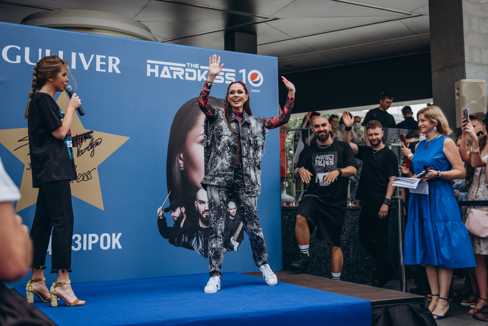 Відкриття зірки – THE HARDKISS на Площі Зірок пройшло феєрично image-1 Відкриття зірки – THE HARDKISS на Площі Зірок пройшло феєрично image-1