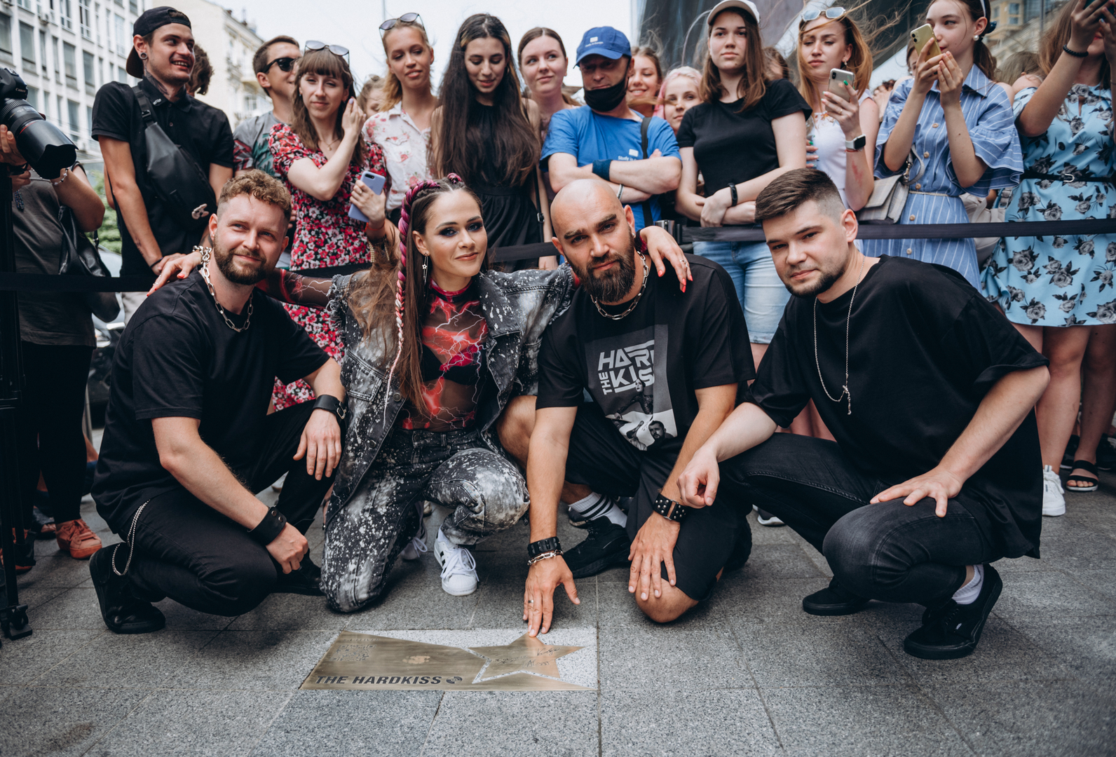 Відкриття зірки – THE HARDKISS на Площі Зірок пройшло феєрично image-18 Відкриття зірки – THE HARDKISS на Площі Зірок пройшло феєрично image-18