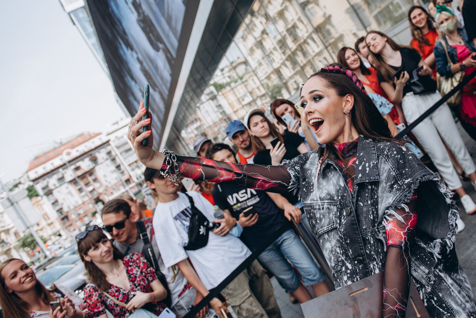 Відкриття зірки – THE HARDKISS на Площі Зірок пройшло феєрично image-34 Відкриття зірки – THE HARDKISS на Площі Зірок пройшло феєрично image-34