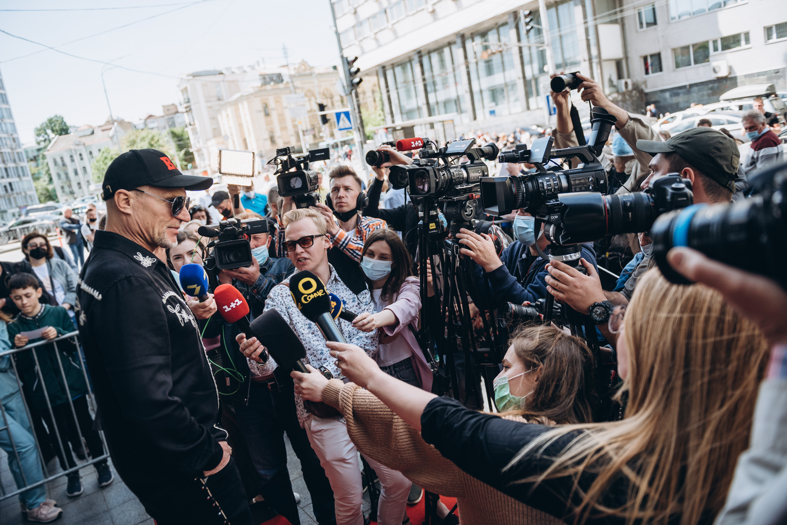 Відкриття зірки співаку, музиканту та композитору Олегу Скрипці та першому українському рок-гурту «Воплі Відоплясова» image-30 Відкриття зірки співаку, музиканту та композитору Олегу Скрипці та першому українському рок-гурту «Воплі Відоплясова» image-30