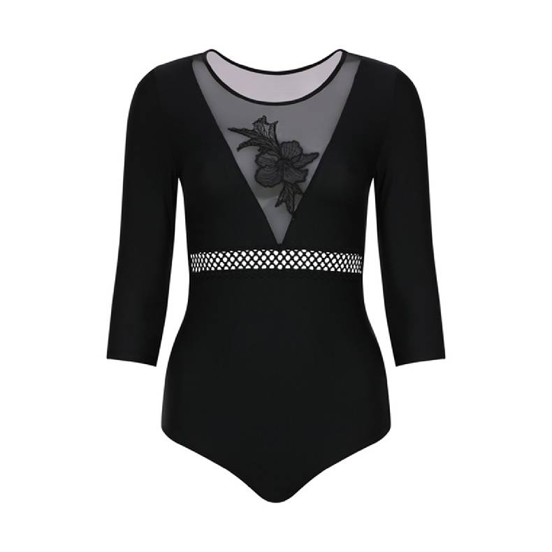 Body: fall-winter 19/20 trends image-2