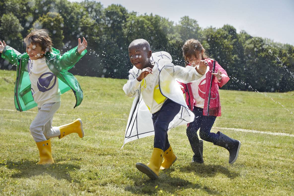 Petit Bateau is a favorite French brand known for quality cotton, worn by kids and children since 1893. image-3