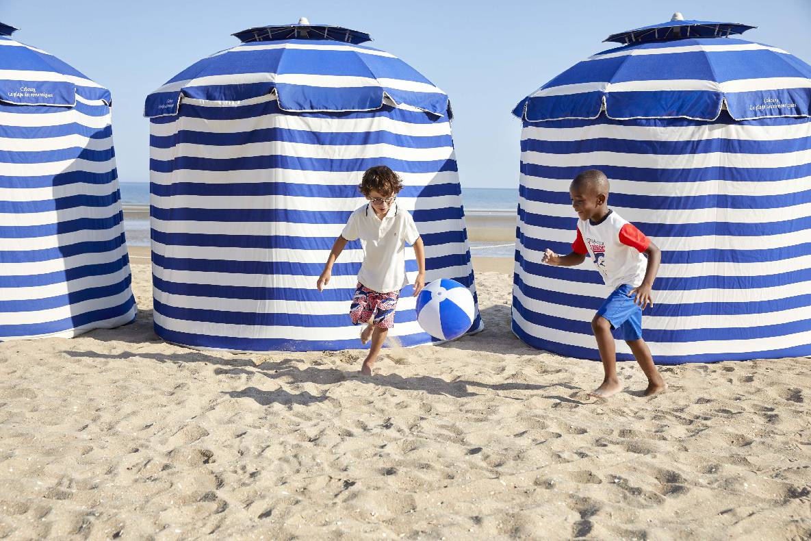 Petit Bateau is a favorite French brand known for quality cotton, worn by kids and children since 1893. image-4