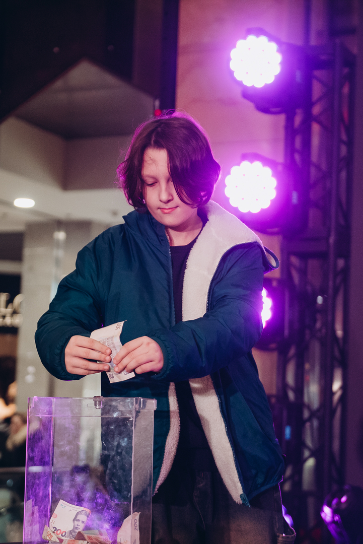 Чорна п’ятниця 2024 в ТРЦ Gulliver image-50