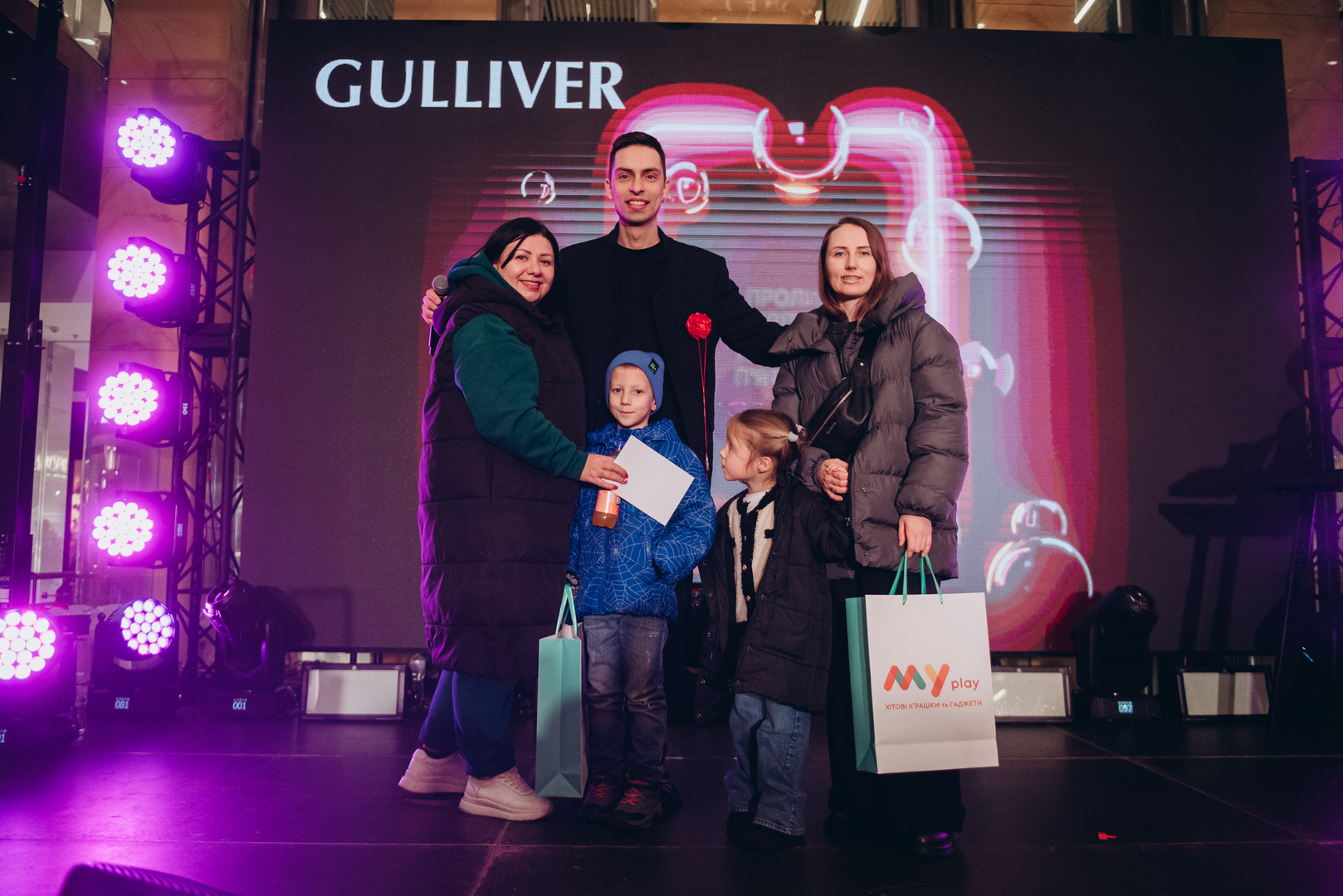 Чорна п’ятниця 2024 в ТРЦ Gulliver image-89