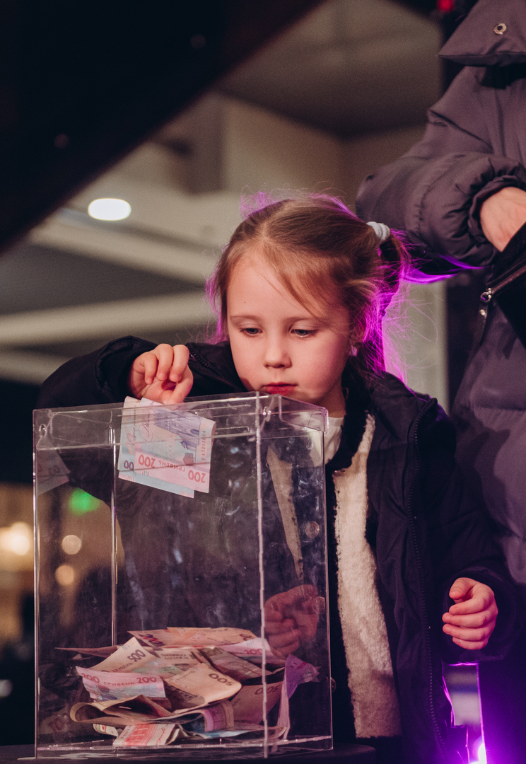 Чорна п’ятниця 2024 в ТРЦ Gulliver image-102