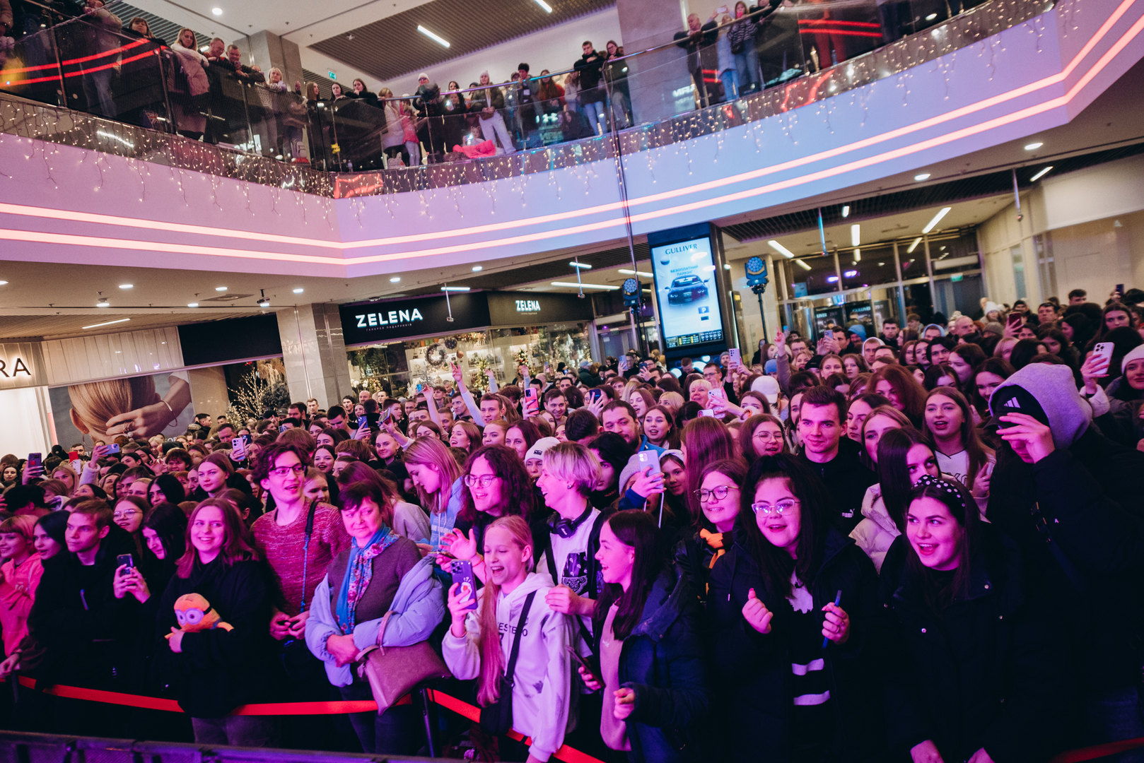 Чорна п’ятниця 2024 в ТРЦ Gulliver image-146