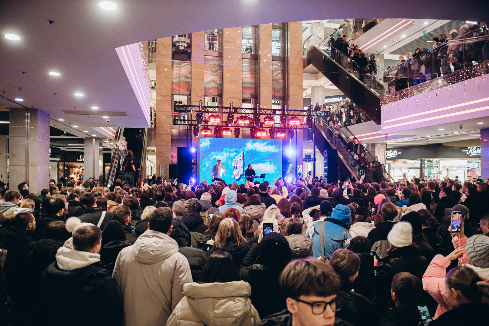 Чорна п’ятниця 2024 в ТРЦ Gulliver image-163