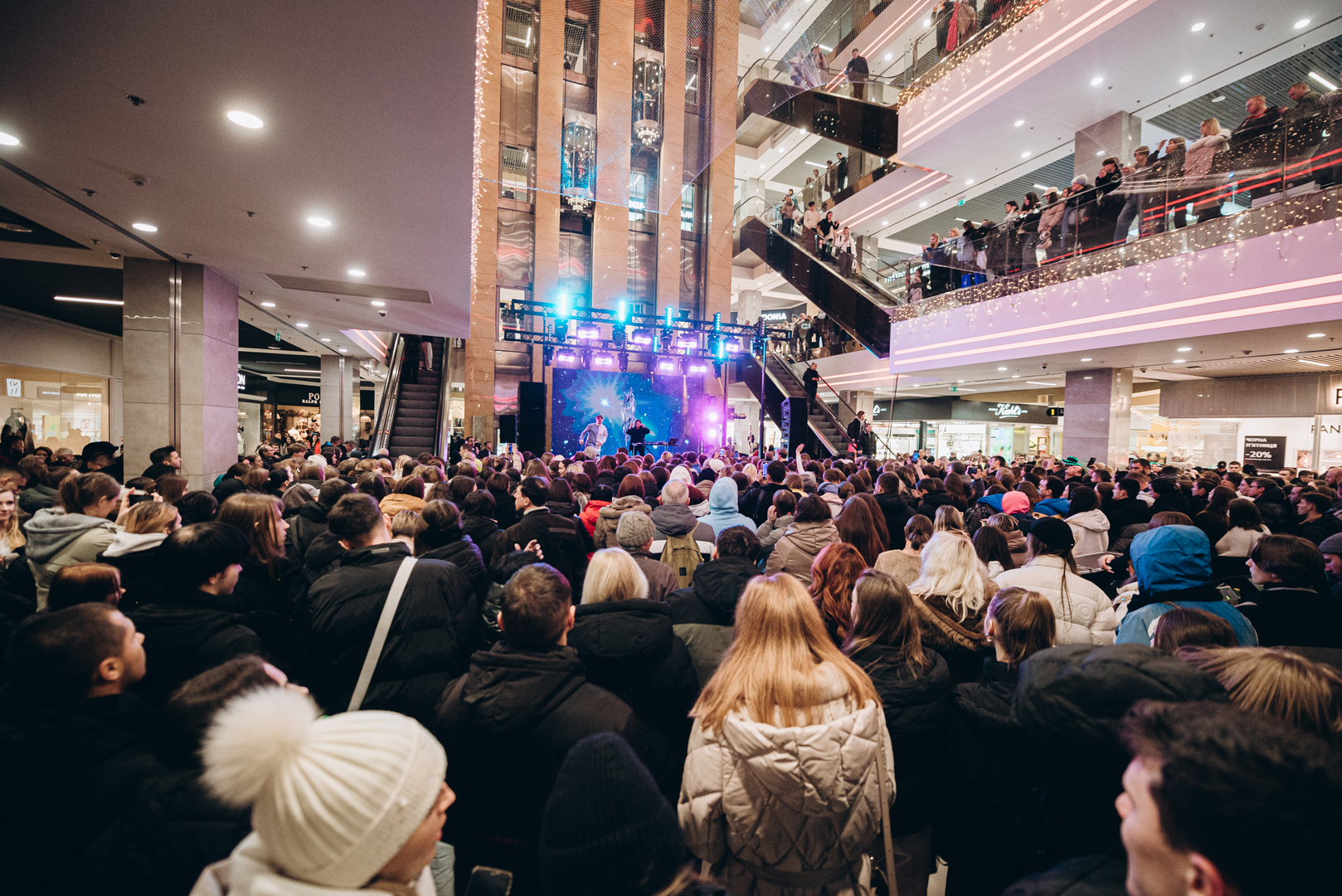 Чорна п’ятниця 2024 в ТРЦ Gulliver image-164