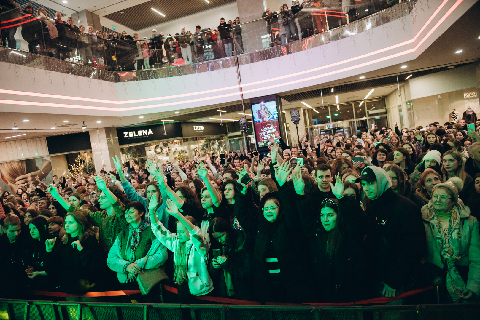 Чорна п’ятниця 2024 в ТРЦ Gulliver image-178