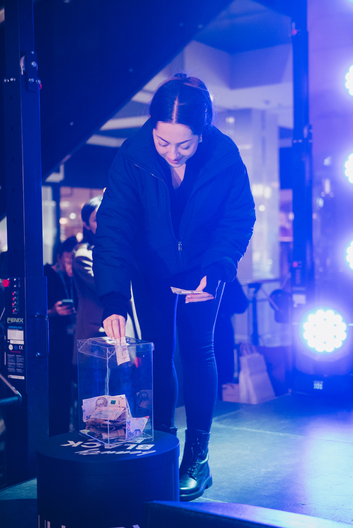 Чорна п’ятниця 2024 в ТРЦ Gulliver image-233