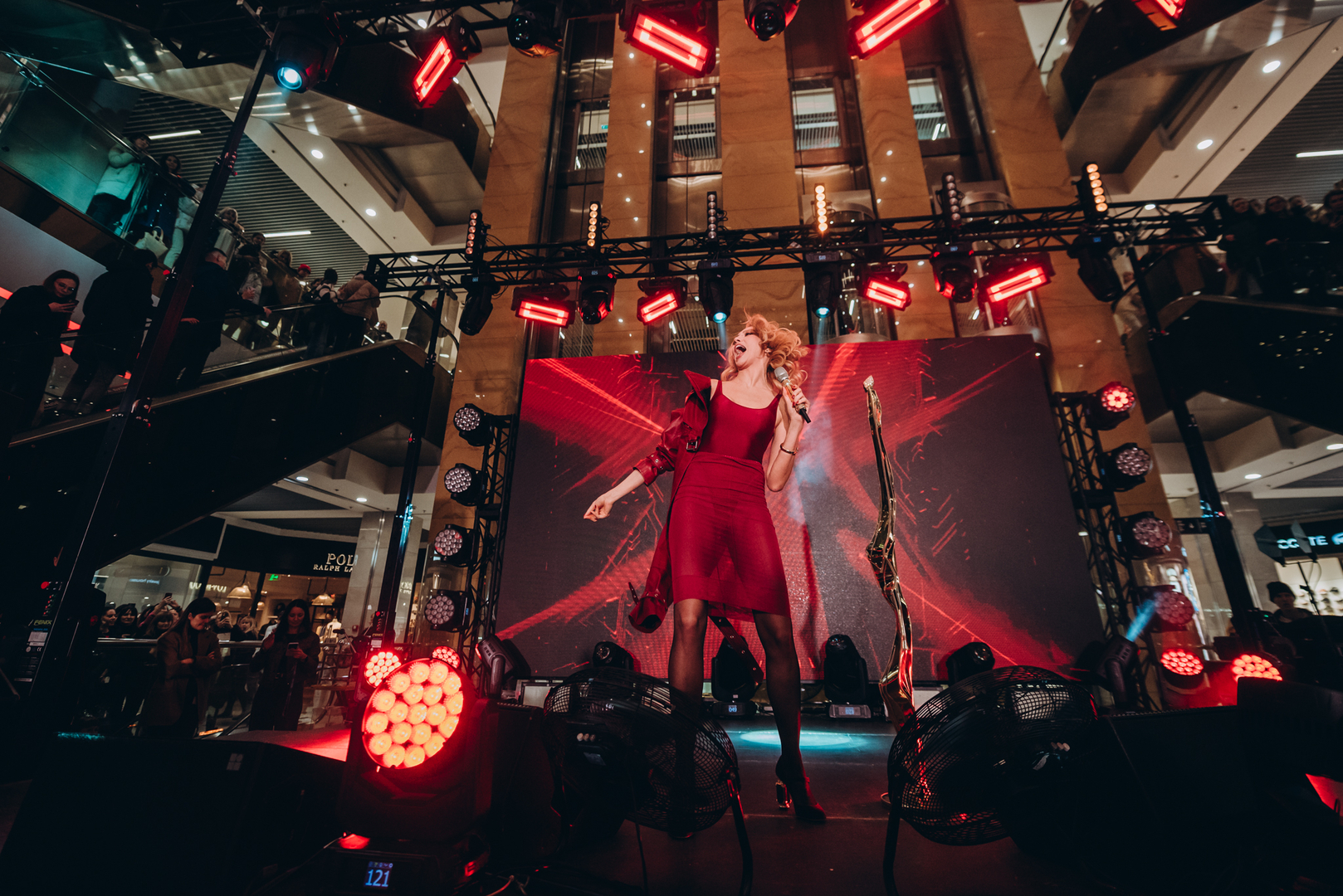 Чорна п’ятниця 2024 в ТРЦ Gulliver image-276