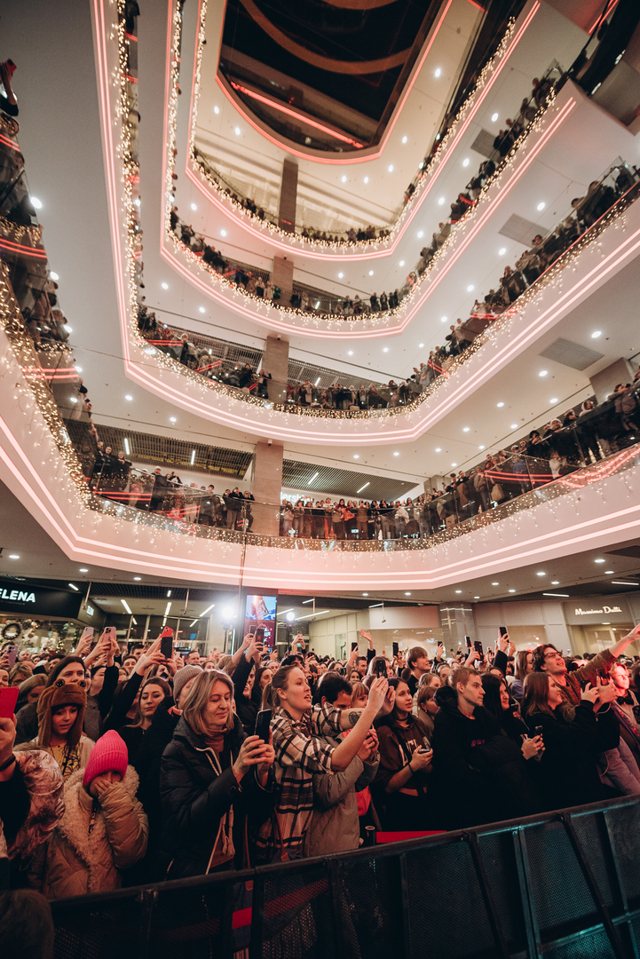 Чорна п’ятниця 2024 в ТРЦ Gulliver image-284