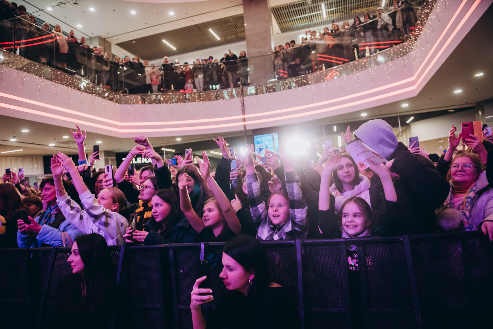 Чорна п’ятниця 2024 в ТРЦ Gulliver image-297