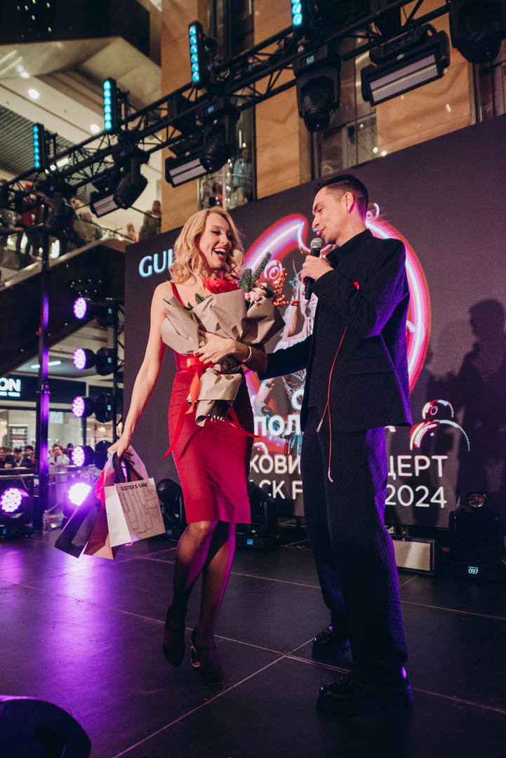 Чорна п’ятниця 2024 в ТРЦ Gulliver image-335