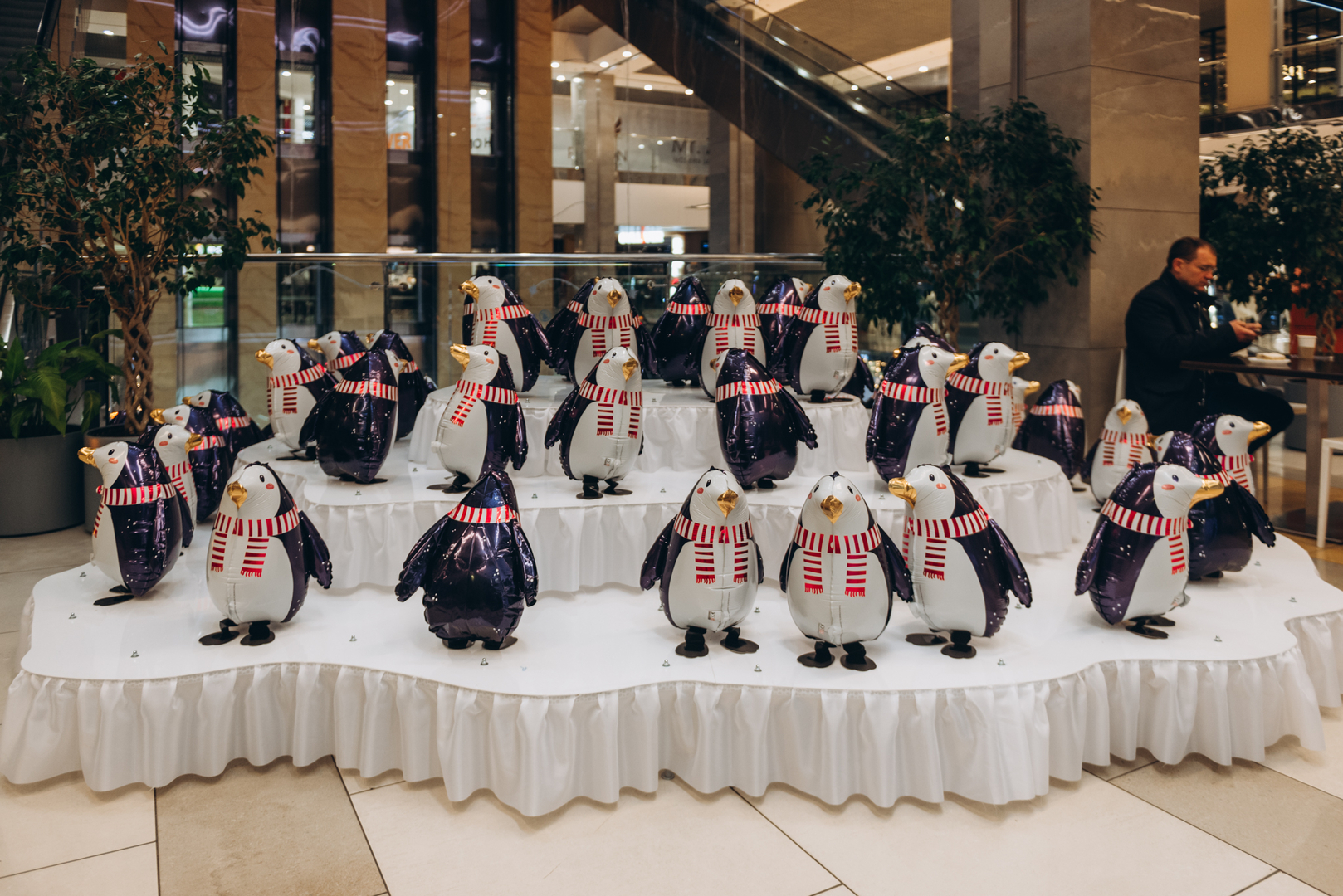 Новорічний декор 2024 в ТРЦ Gulliver image-2