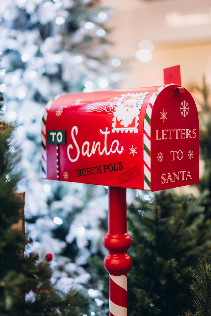 Новорічний декор 2024 в ТРЦ Gulliver image-8