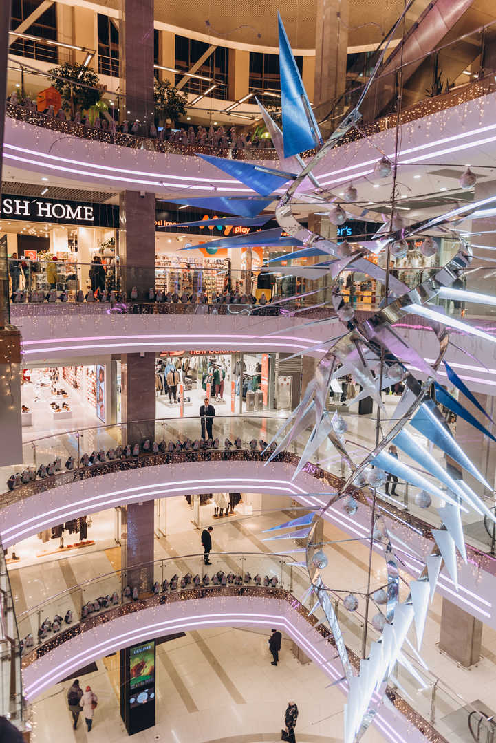 Новорічний декор 2024 в ТРЦ Gulliver image-26