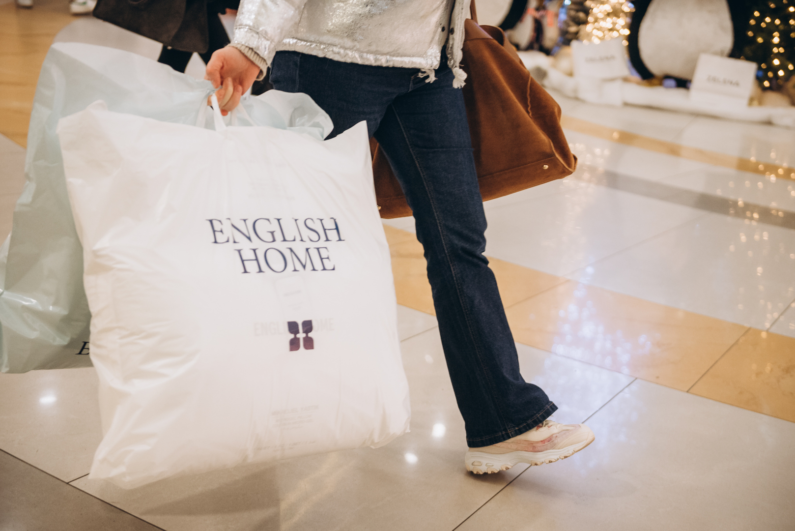 Новорічний декор 2024 в ТРЦ Gulliver image-60