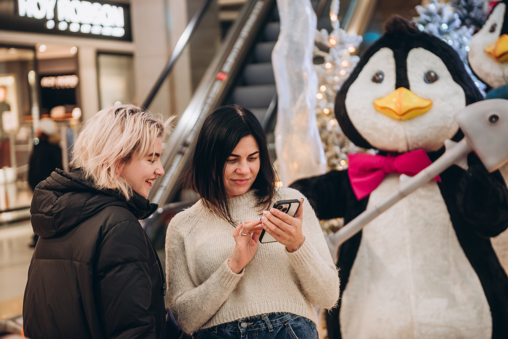 Новорічний декор 2024 в ТРЦ Gulliver image-84