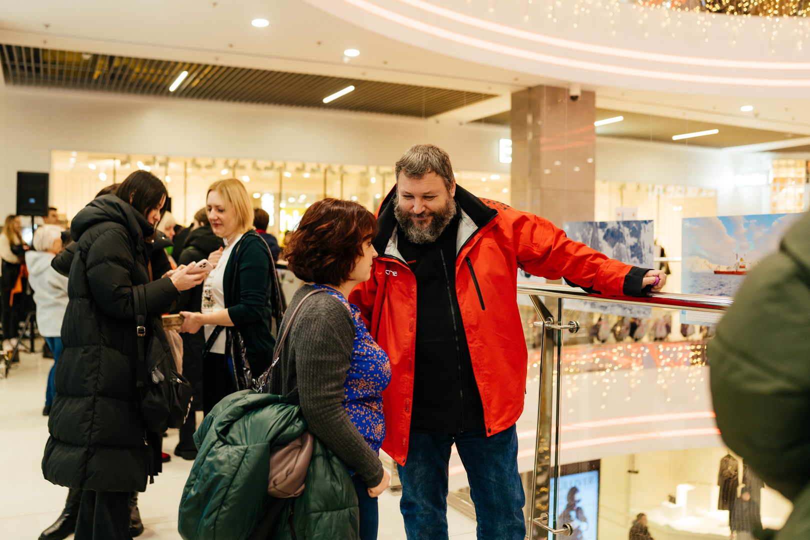Фотовиставка &quot;Україна в Антарктиці: дослідження та незламність&quot; image-50
