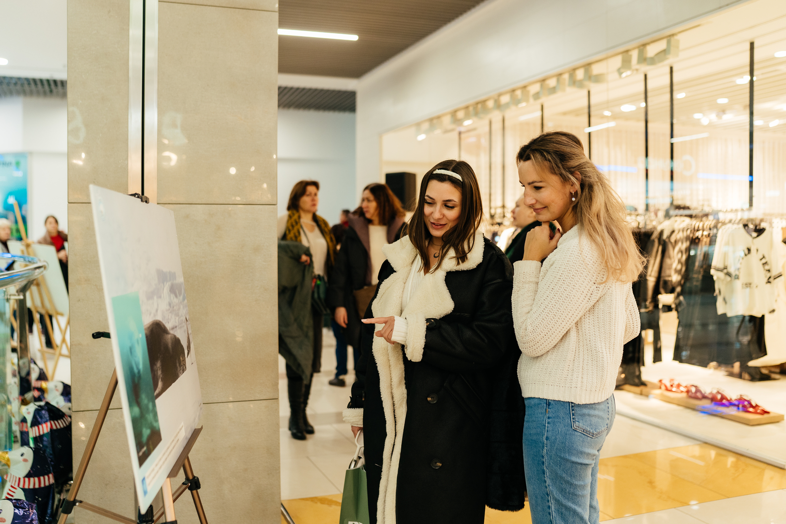 Фотовиставка &quot;Україна в Антарктиці: дослідження та незламність&quot; image-65