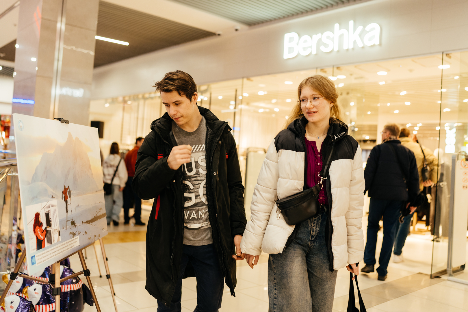 Фотовиставка &quot;Україна в Антарктиці: дослідження та незламність&quot; image-66