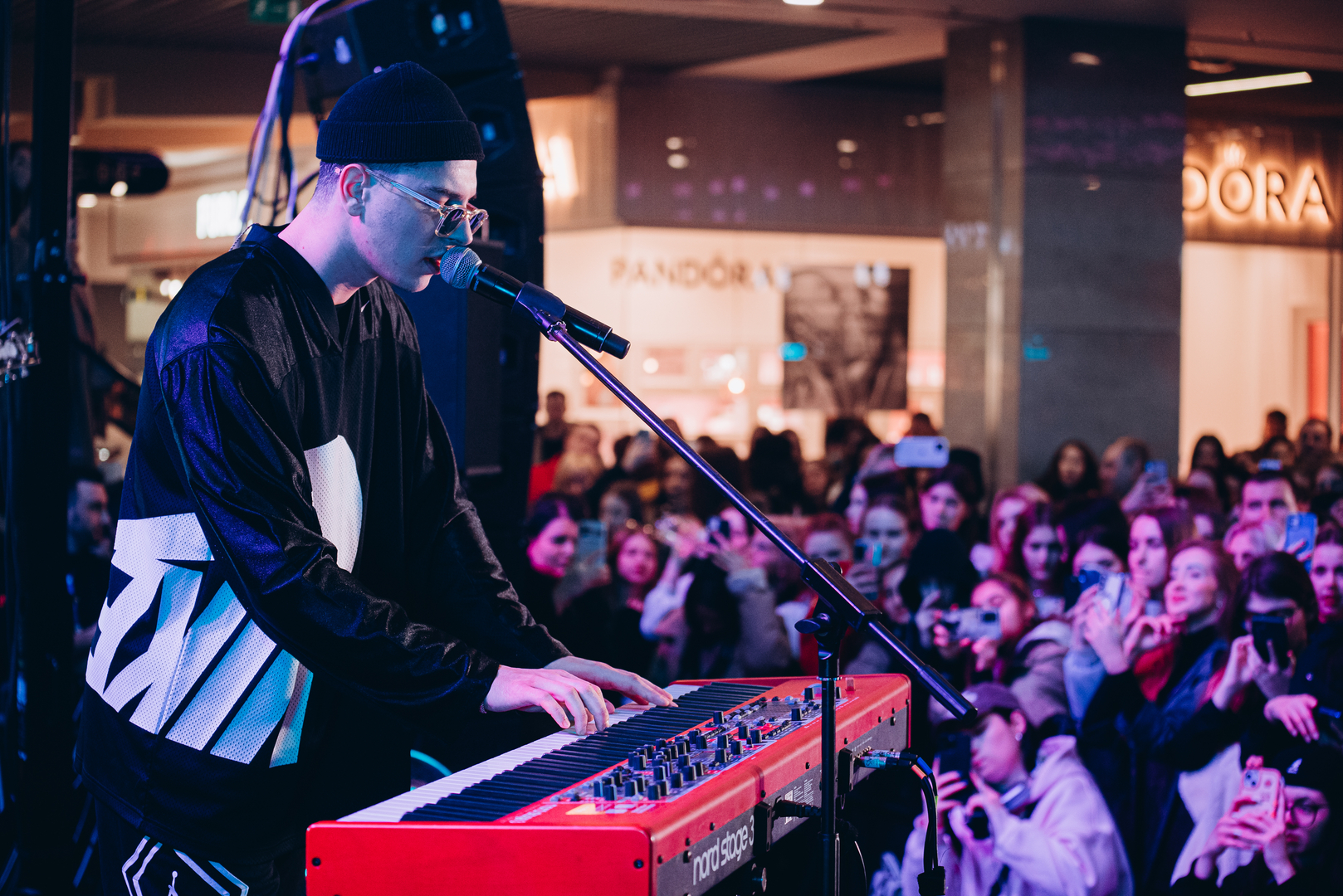 Концерт до Дня закоханих image-194