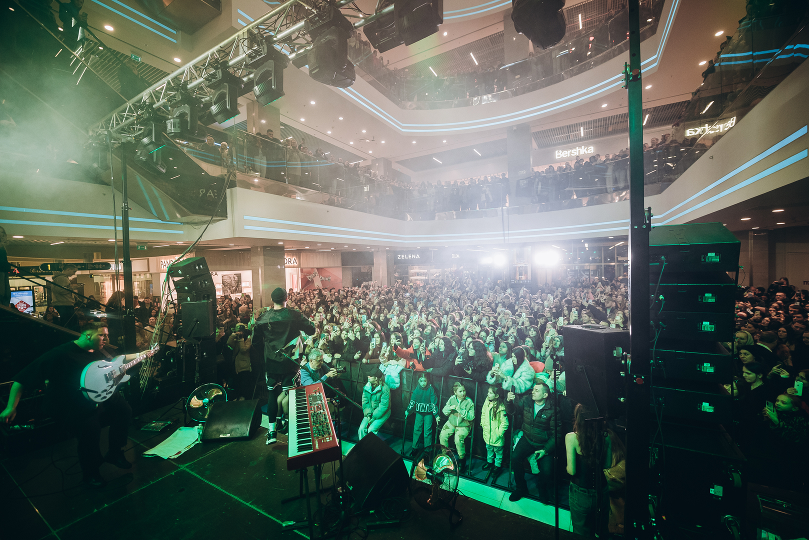 Концерт до Дня закоханих image-200