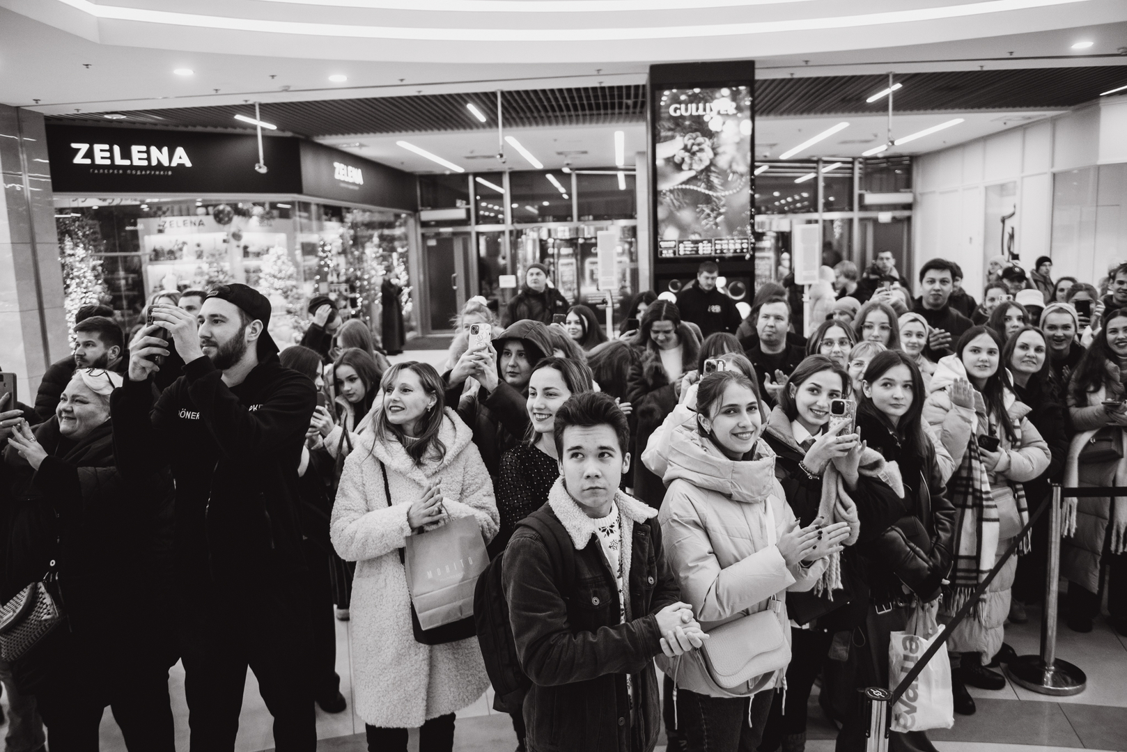 Фан-зустріч з акторами комедії «Збори ОСББ» image-2