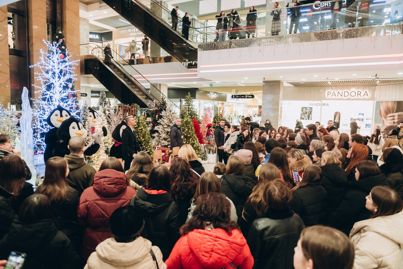 Фан-зустріч з акторами комедії «Збори ОСББ» image-5