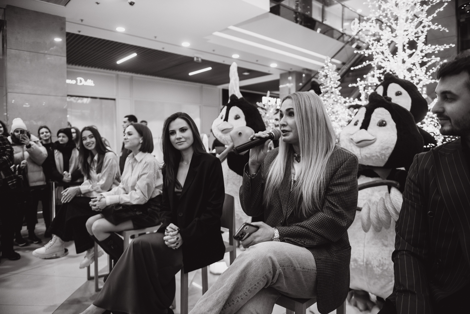 Фан-зустріч з акторами комедії «Збори ОСББ» image-13