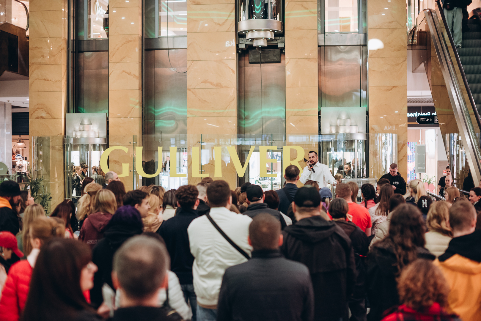 Подаруй мамі красу разом з ТРЦ Gulliver та KIKO Milano image-27