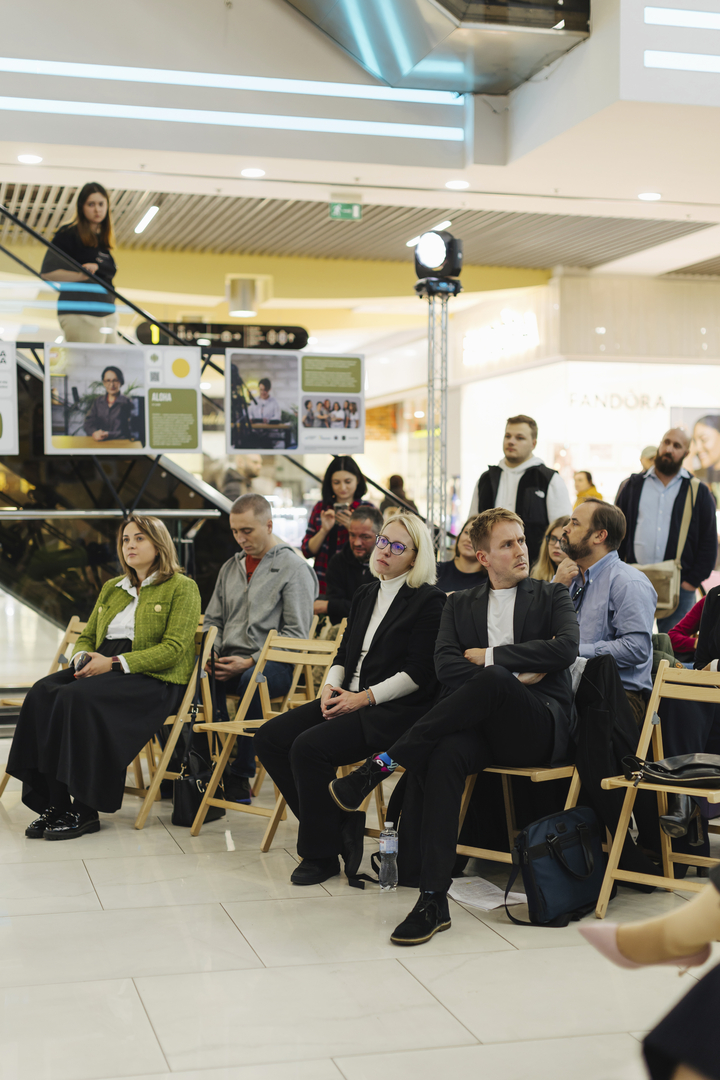 Відкриття виставки «Час створювати своє: гранти для ветеранів та другого з подружжя»  image-57