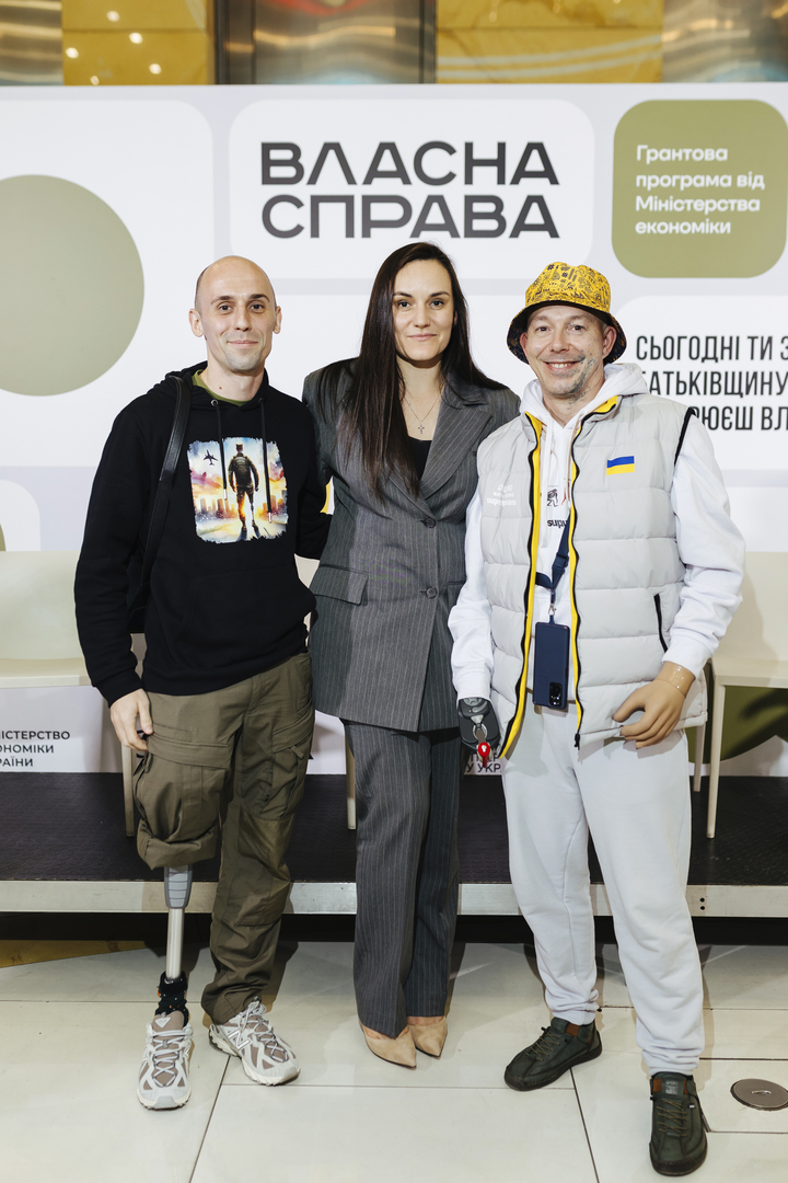 Відкриття виставки «Час створювати своє: гранти для ветеранів та другого з подружжя»  image-124