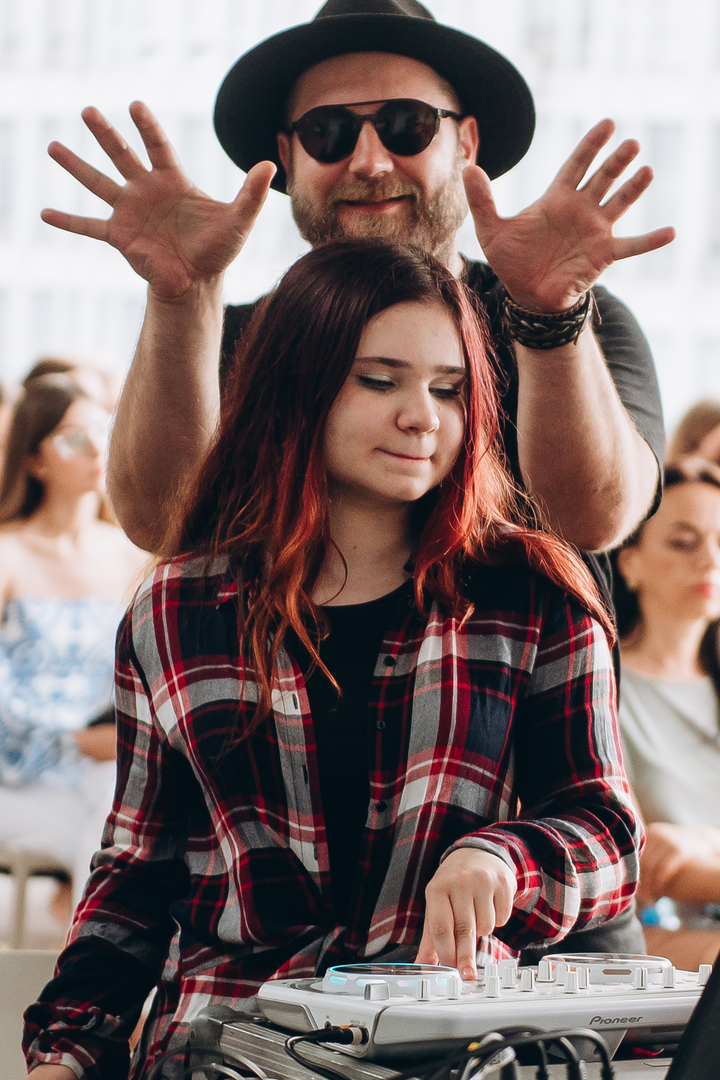 Тераса Talk з Тетяною Парфільєвою, MamaRika та Alena Omargalieva  image-14