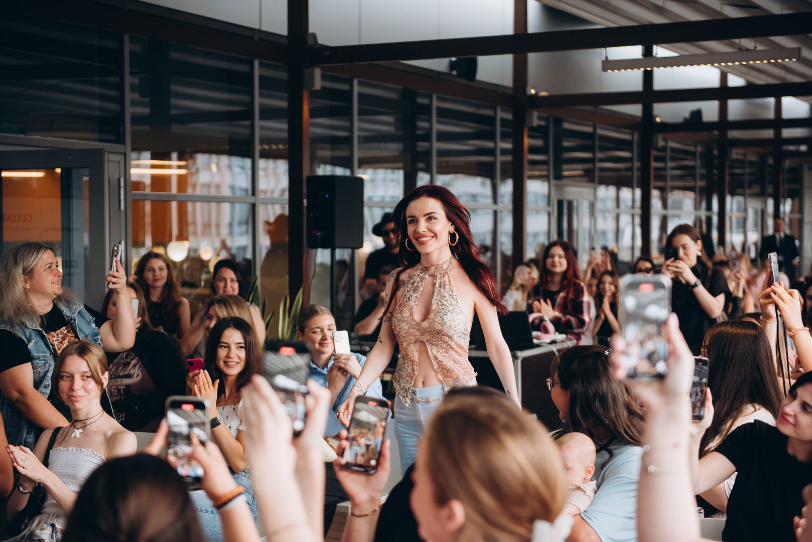 Тераса Talk з Тетяною Парфільєвою, MamaRika та Alena Omargalieva  image-35