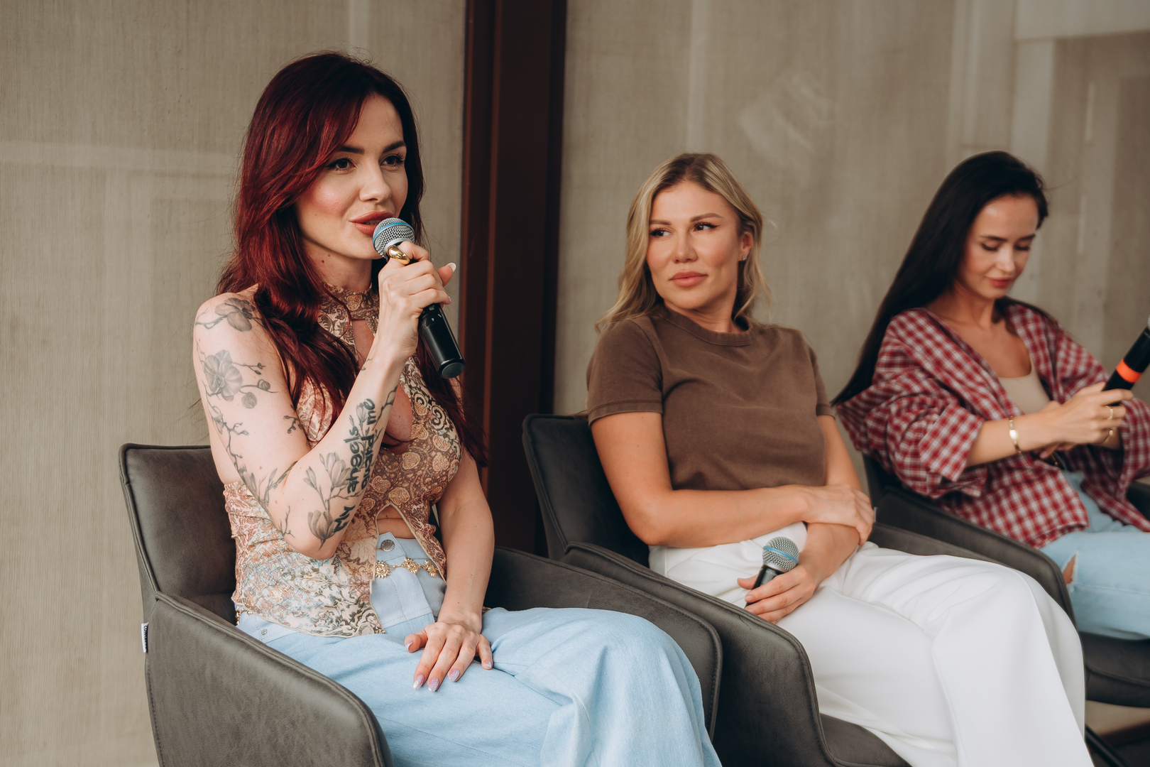 Тераса Talk з Тетяною Парфільєвою, MamaRika та Alena Omargalieva  image-65