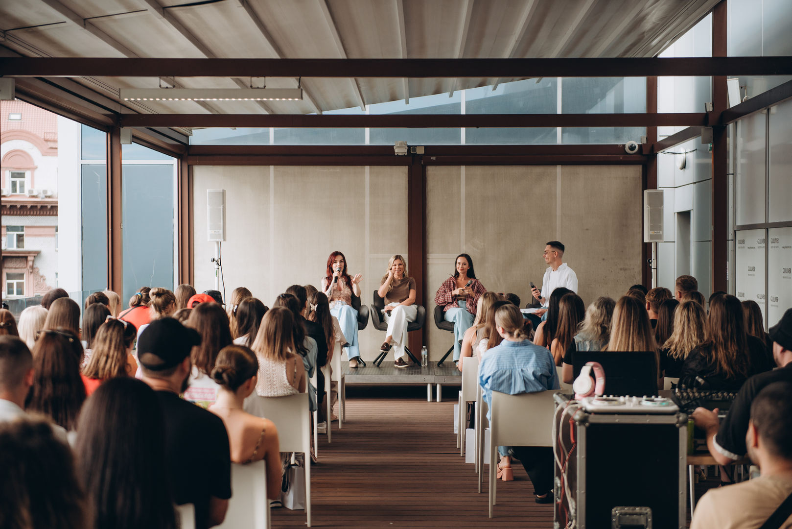 Тераса Talk з Тетяною Парфільєвою, MamaRika та Alena Omargalieva  image-77